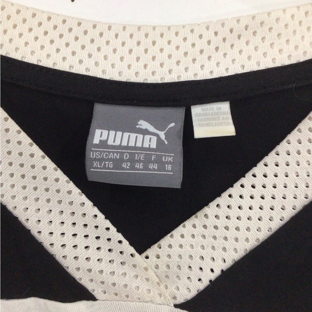Puma Black and White Cropped V-Neck Logo Tee - Picture 3 of 3